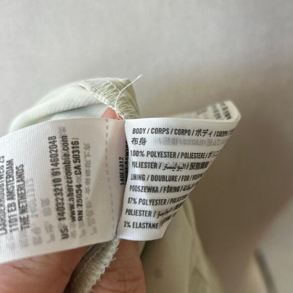 Abercrombie Light Green & Blue Ditzy Floral Puff Sleeve Cottagecore Blouse - Picture 6 of 8